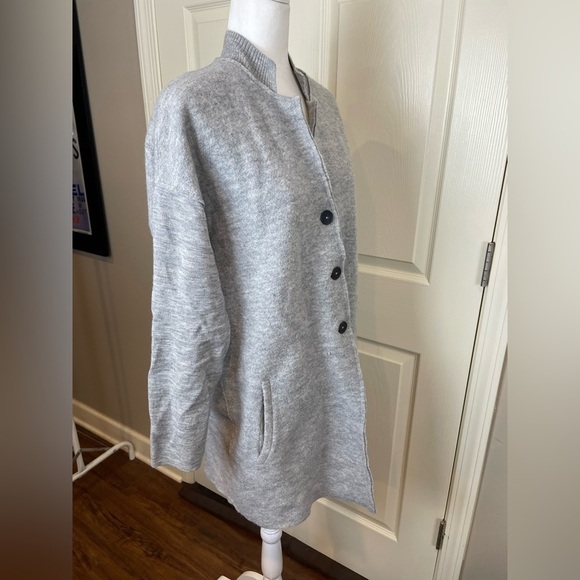 J Jill Merino Wool Gray Button-Up Long Line Cardigan - Picture 6 of 14